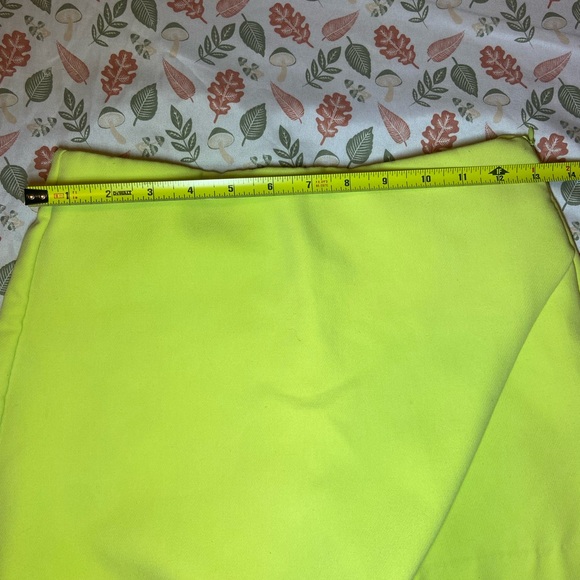 Zara Neon Lime Wrap-Front Skort size:XS - Picture 5 of 9